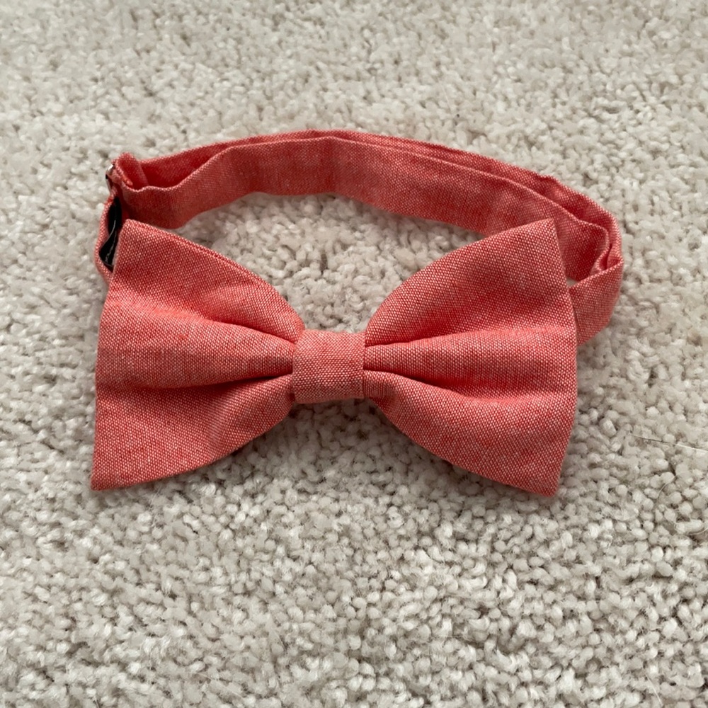 American Apparel Bow Tie
